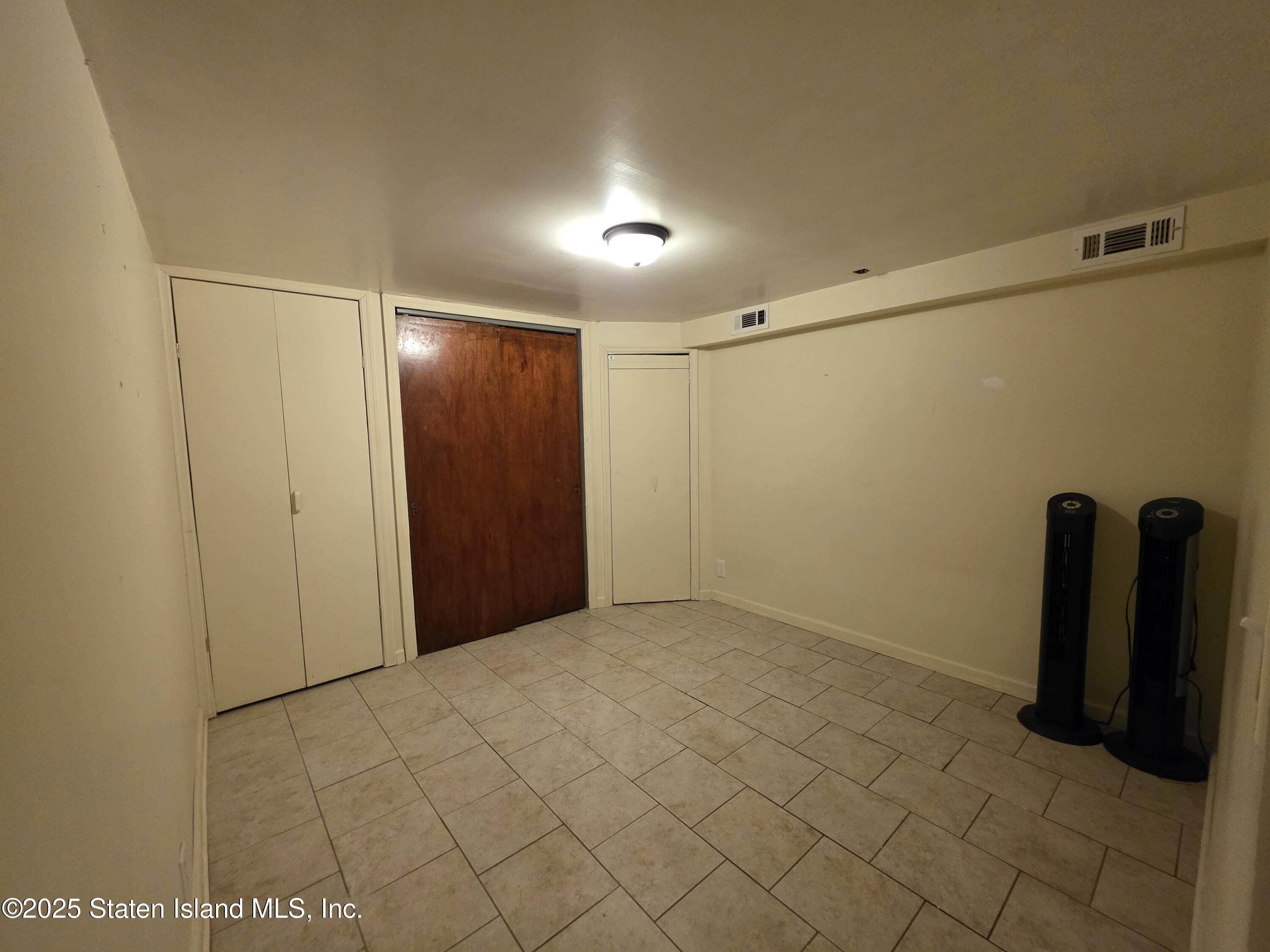 1956 N North Railroad Avenue, Staten Island, New York image 25