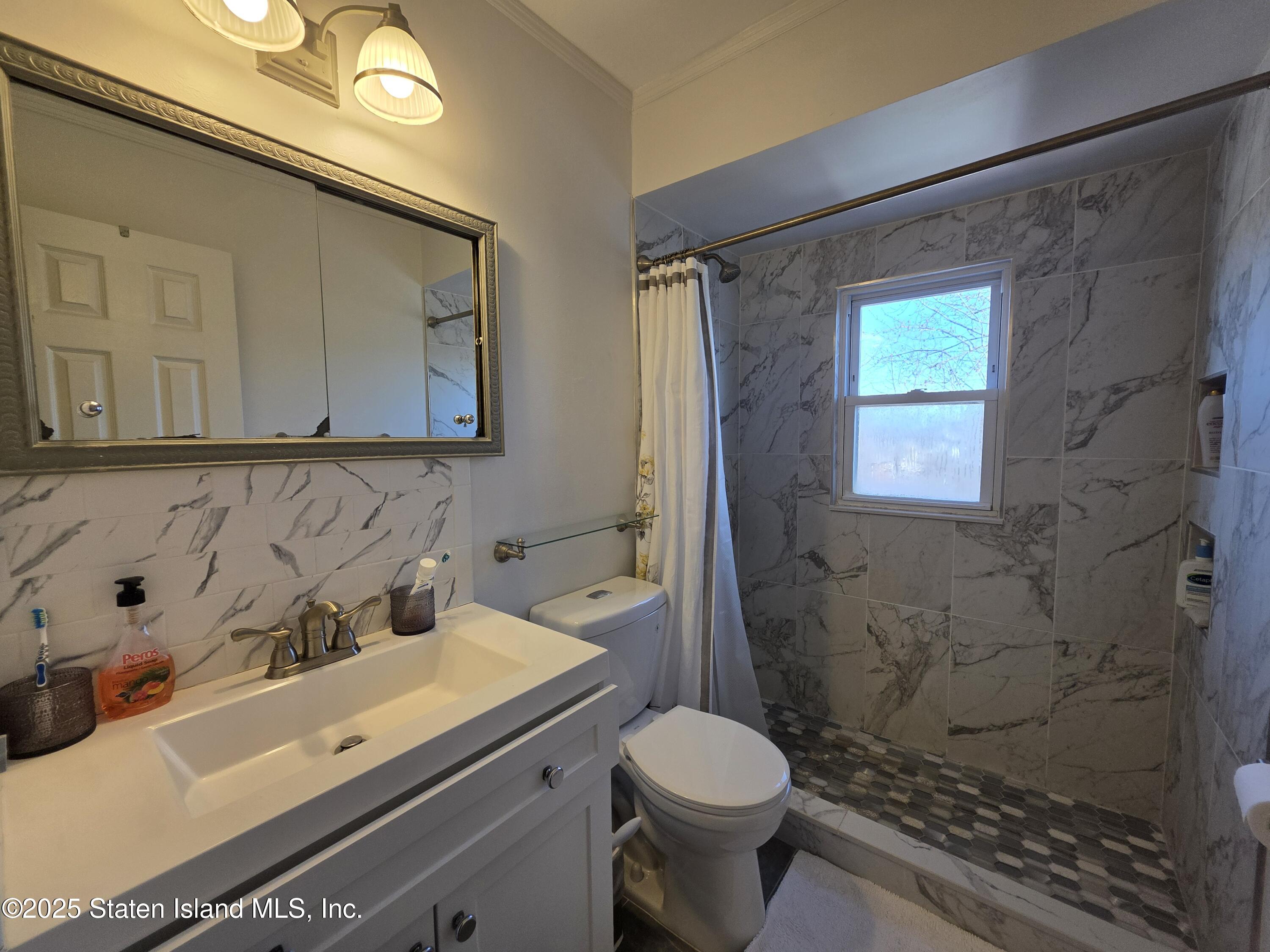 1956 N North Railroad Avenue, Staten Island, New York image 21