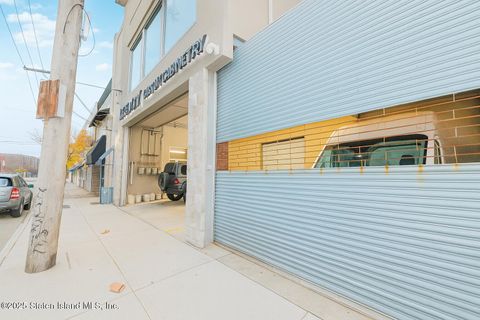 Photo of 19441952 Richmond Terrace, Staten Island, NY 10302 (MLS # 2506609)