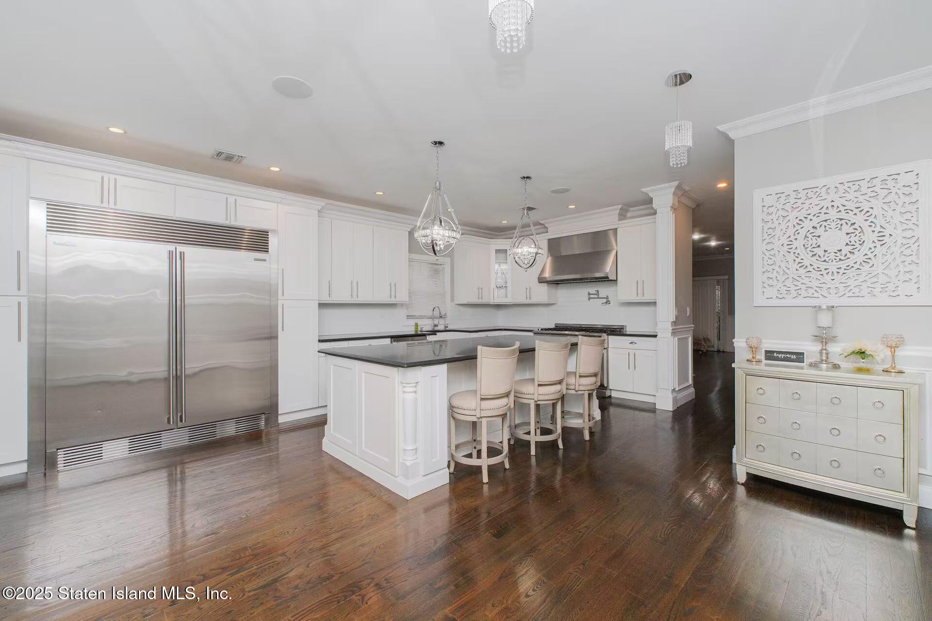 998 Annadale Road, Staten Island, New York image 5