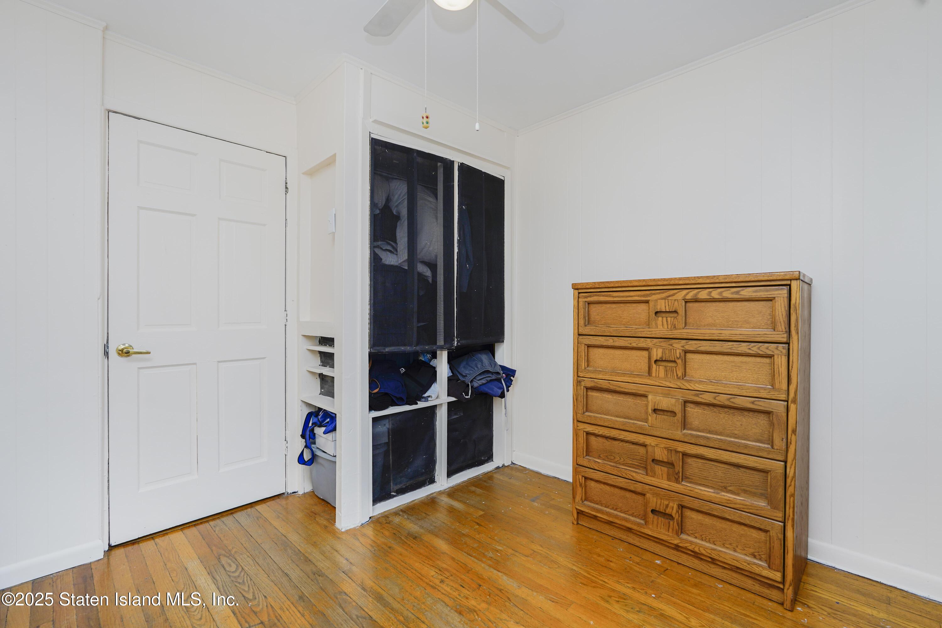 124 Hett Avenue, Staten Island, New York image 6
