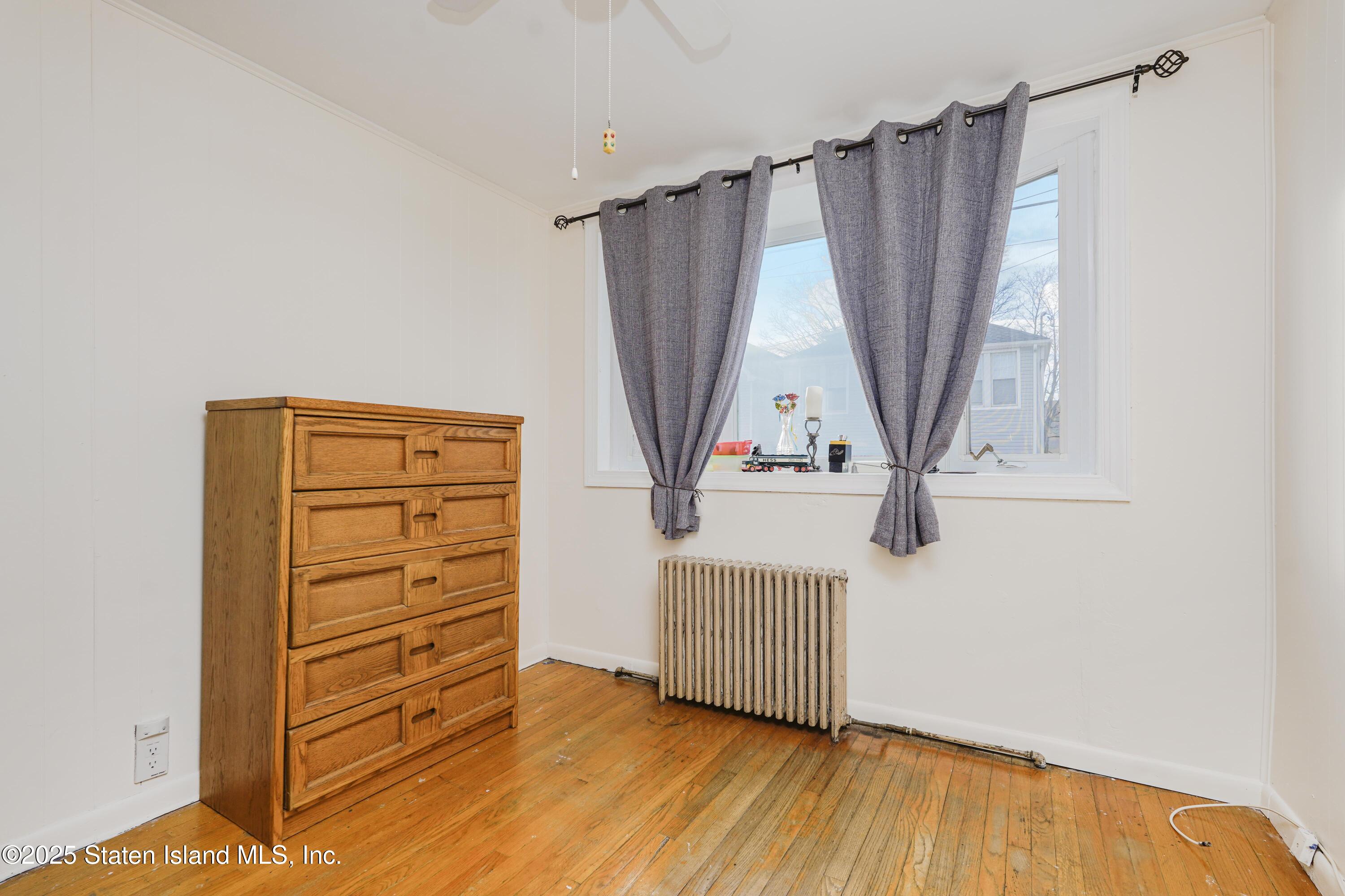 124 Hett Avenue, Staten Island, New York image 13
