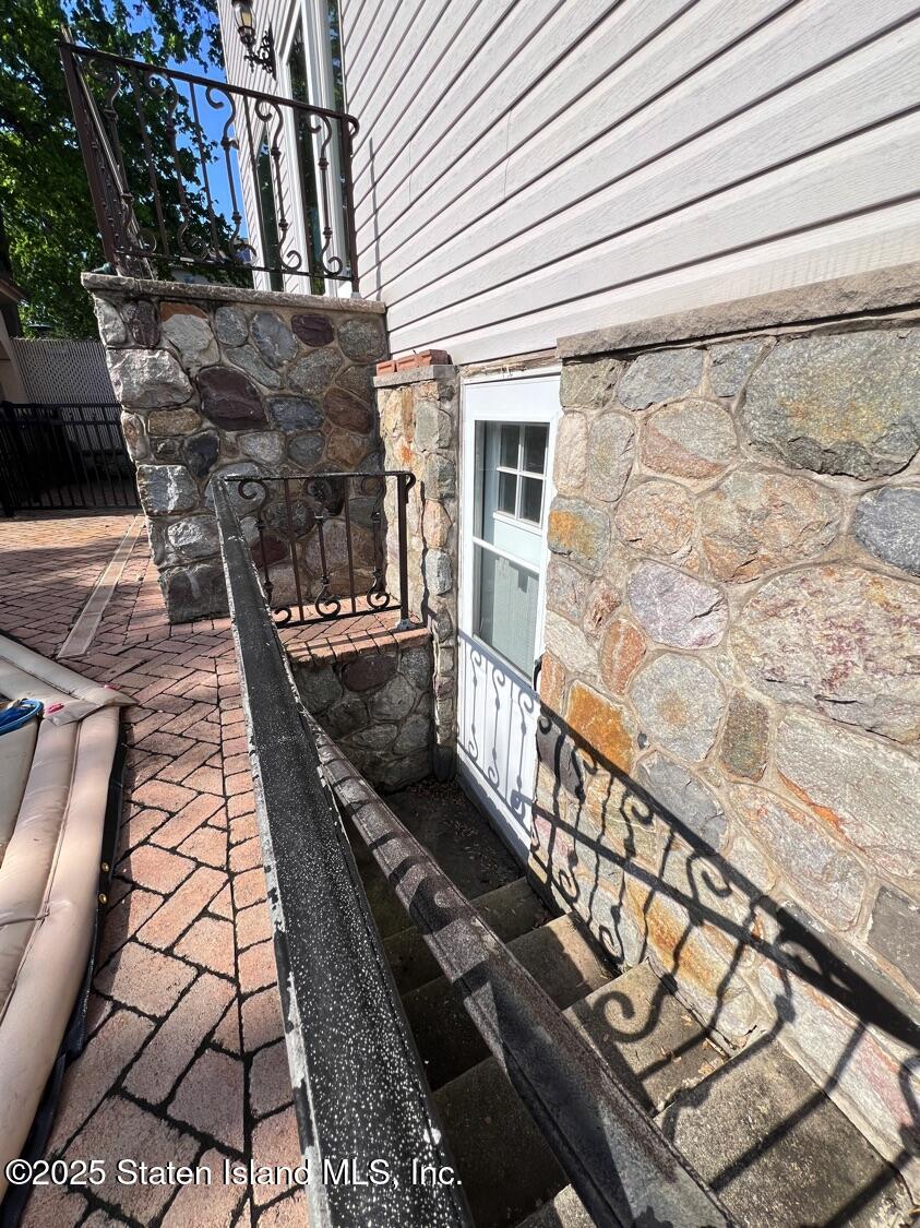 526 Yetman Avenue, Staten Island, New York image 48