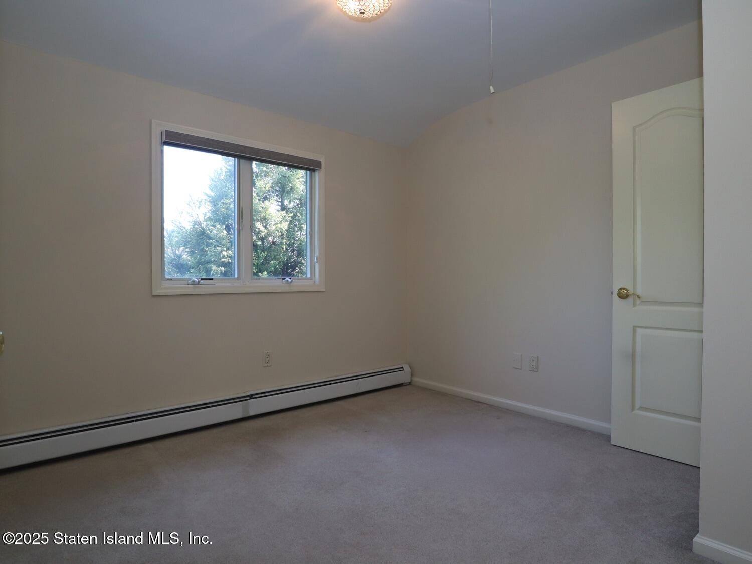 526 Yetman Avenue, Staten Island, New York image 30