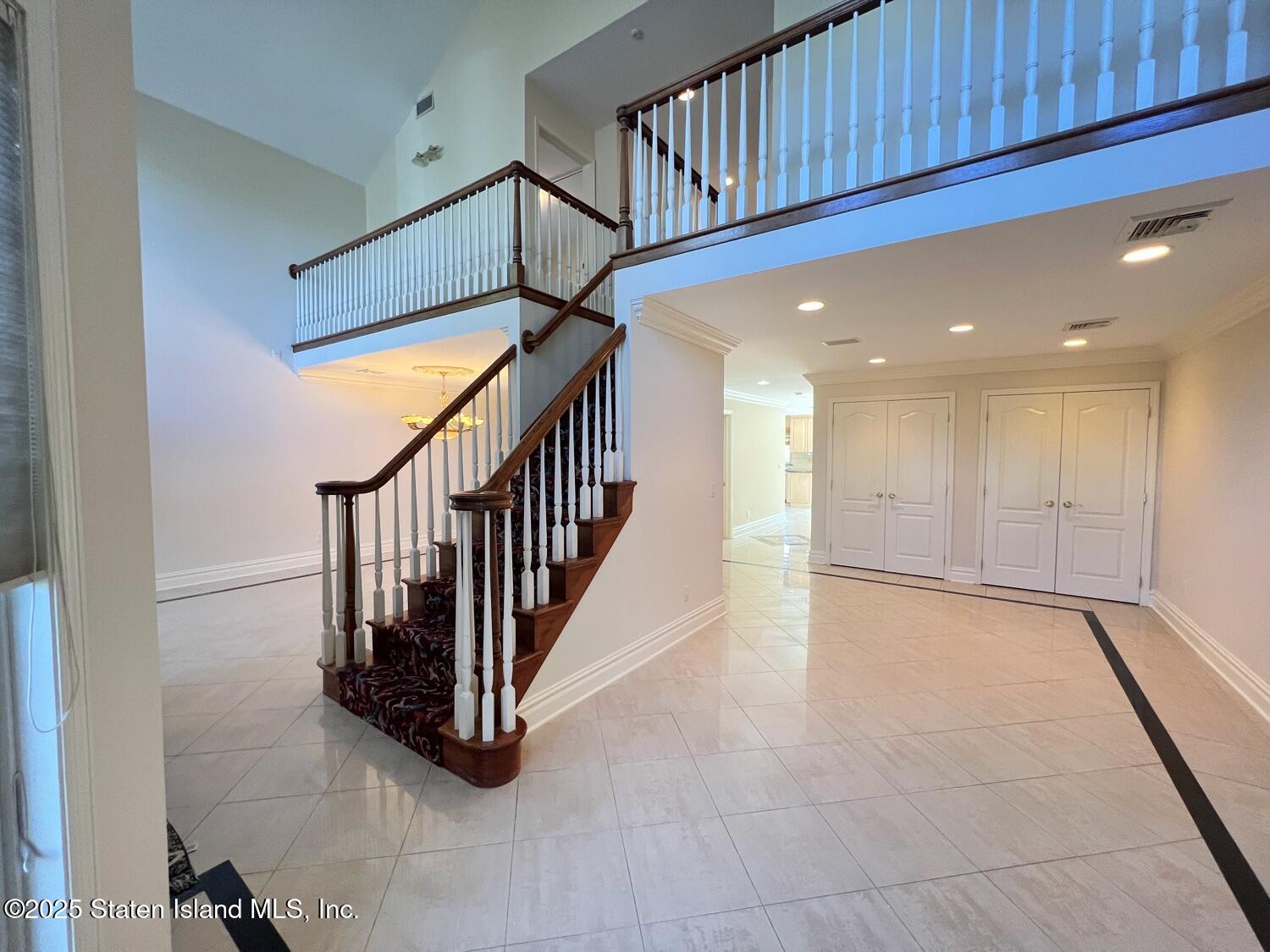 526 Yetman Avenue, Staten Island, New York image 5