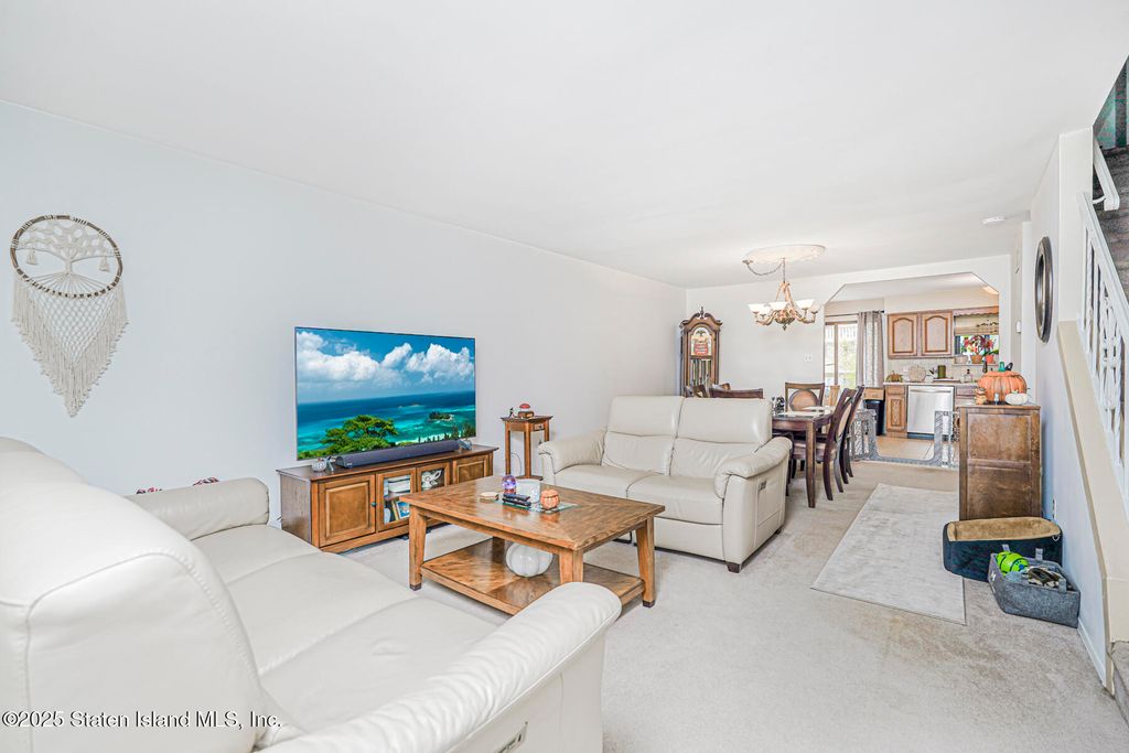 Photo of 463 Windham Loop, Staten Island, NY 10314 (MLS # 2506064)