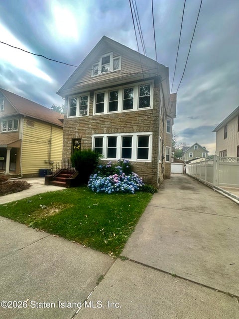 Multifamily For Sale - 309 Maine Avenue<br/> Staten Island, NY 10314
