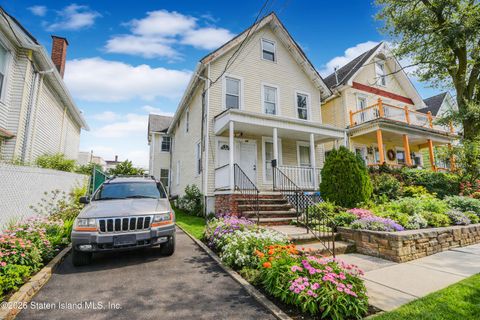 Photo of 65 Union Avenue, Staten Island, NY 10303 (MLS # 2600971)