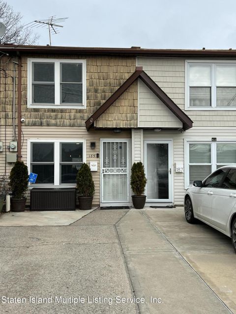 Photo of 185 Melvin Avenue, Staten Island, NY 10314 (MLS # 1159666)