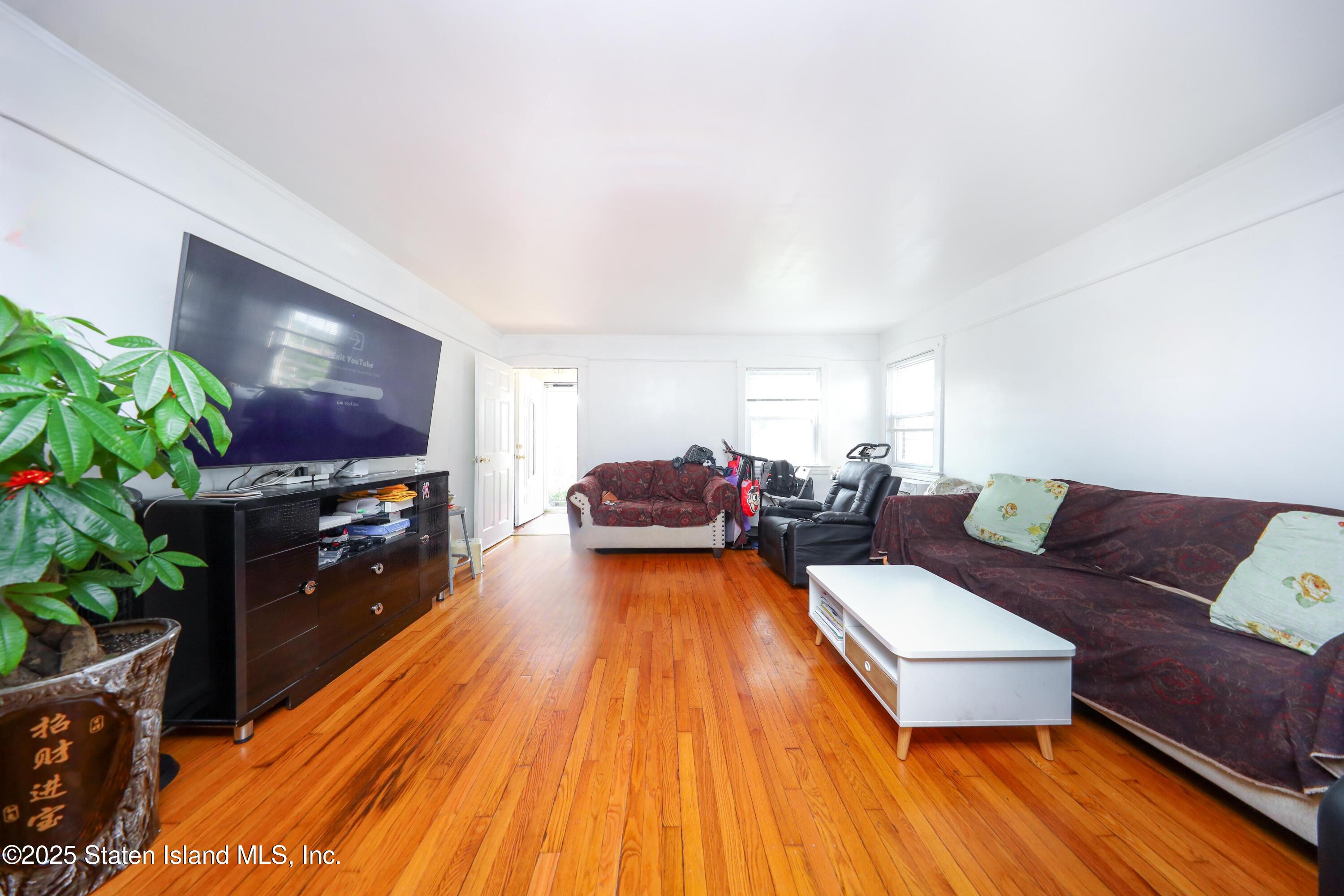 50 Glenwood Avenue, Staten Island, New York image 5