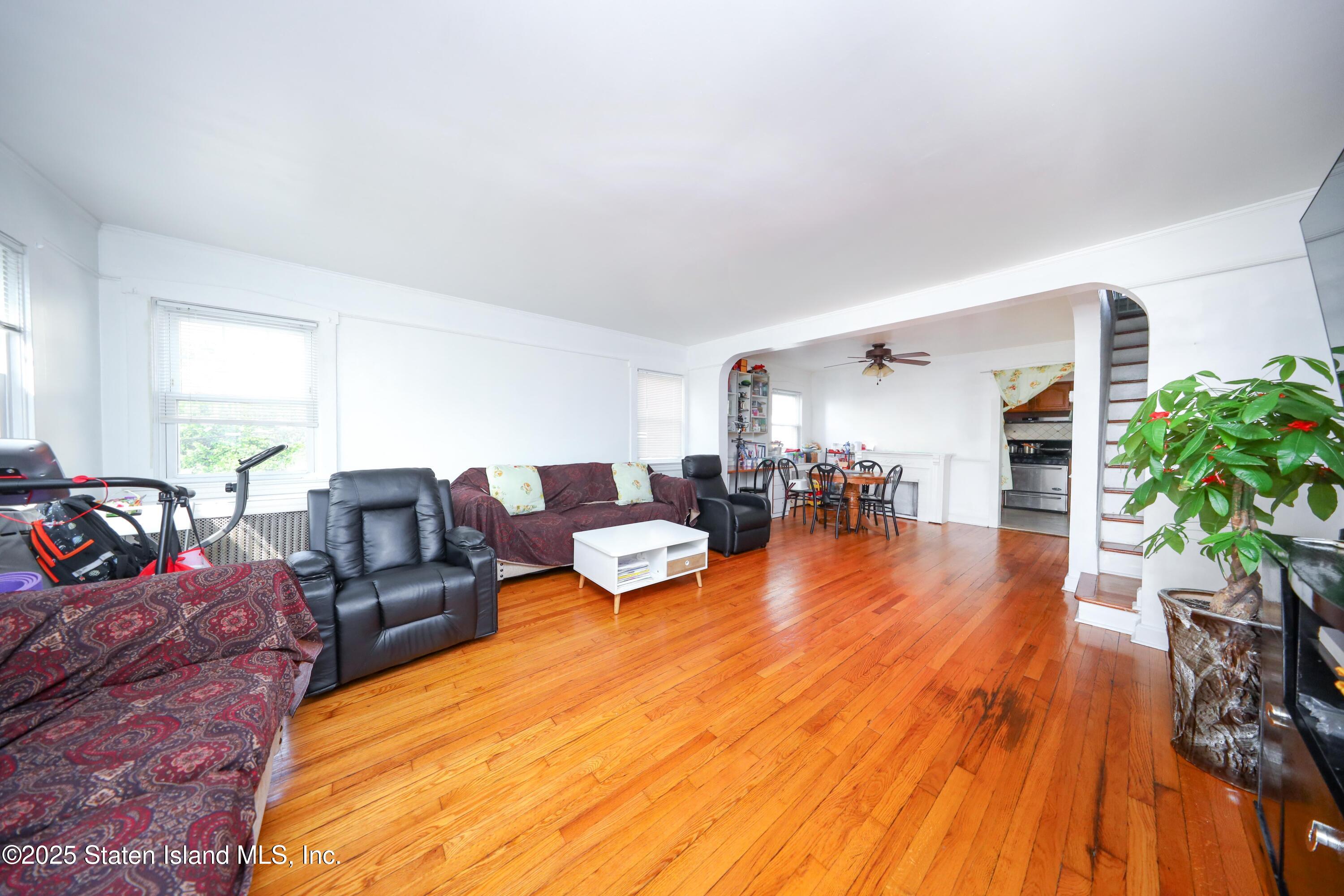 50 Glenwood Avenue, Staten Island, New York image 4