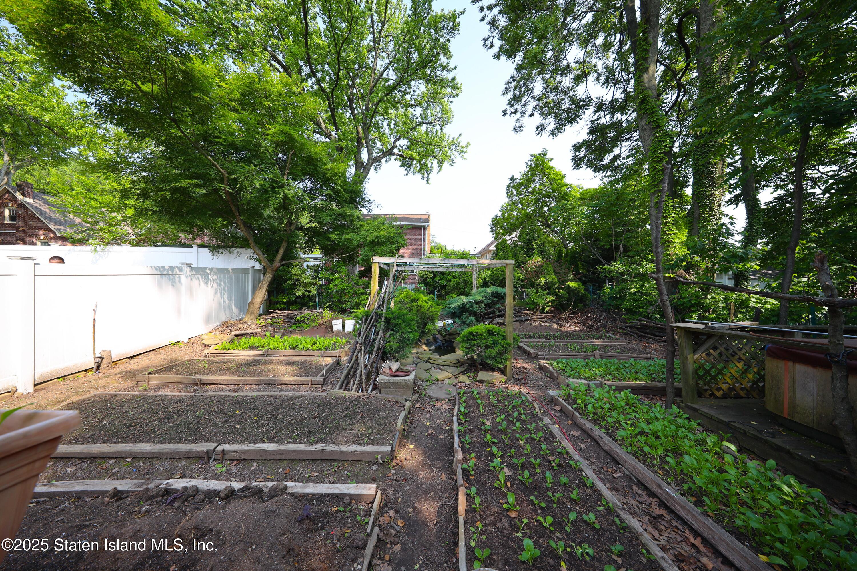 50 Glenwood Avenue, Staten Island, New York image 21