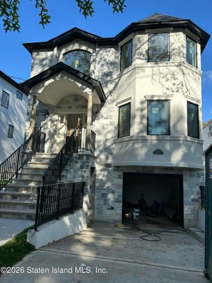 ADDRESS PRIVATE, PARAMUS, NJ  - Image b3cc15e9ff7b720165a4c2c3398cc3e9/3074712915