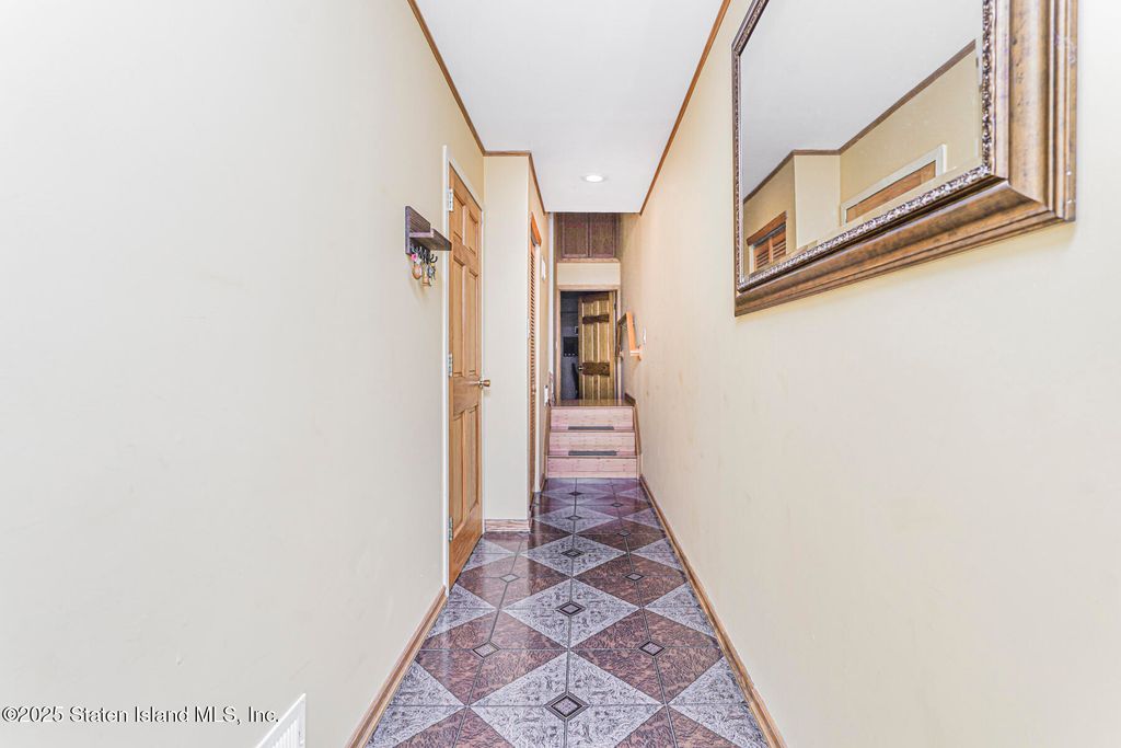 Photo of 45 Pembrook Loop, Staten Island, NY 10309 (MLS # 2506566)