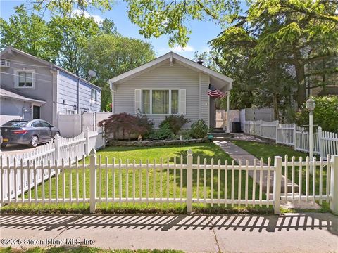 Photo of 1182 Arthur Kill Road, Staten Island, NY 10312 (MLS # 2502681)