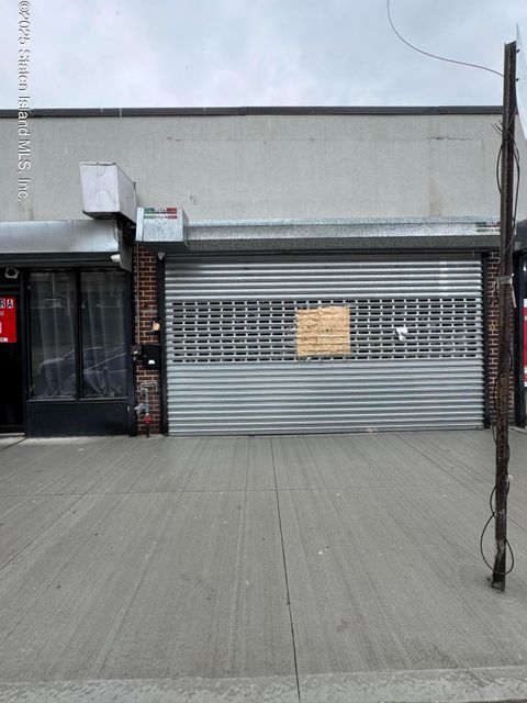 Photo of 637 North Railroad Ave Ave, Staten Island, NY 10304 (MLS # 2502282)