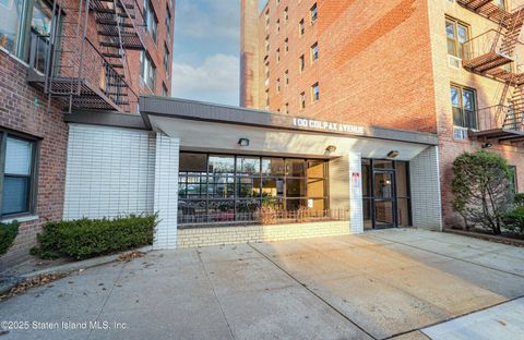 Photo of 100 Colfax Avenue #5l, Staten Island, NY 10306 (MLS # 2500353)