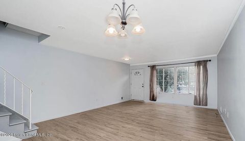 Photo of 5 Ludwig Lane #B, Staten Island, NY 10303 (MLS # 2600146)