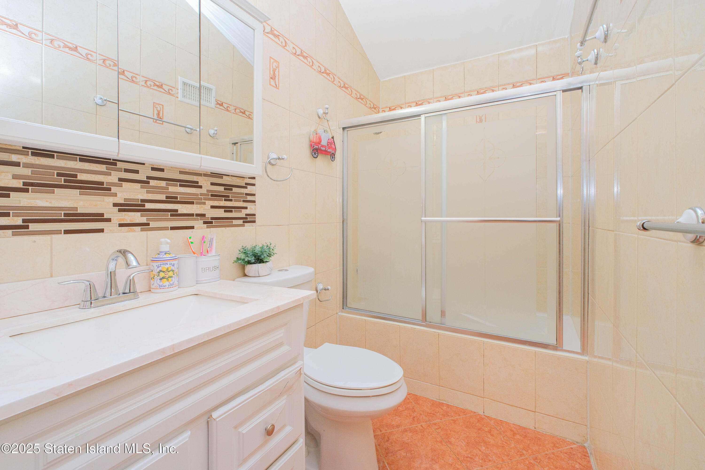 40 Country Drive #A, Staten Island, New York image 21