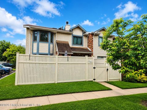 Photo of 17 Lovell Avenue #167, Staten Island, NY 10314 (MLS # 2602901)