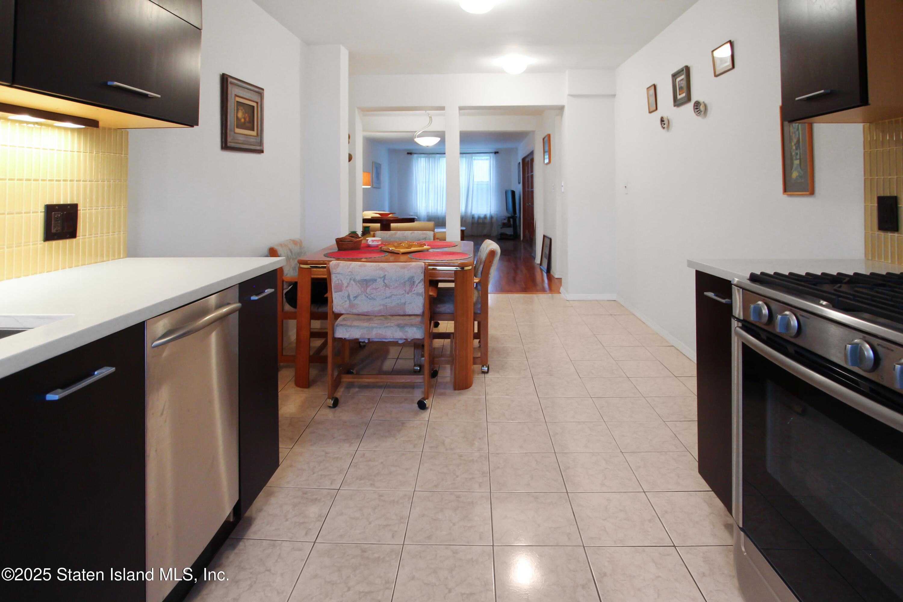 50 SE Fort Place #A6B, Staten Island, New York image 11