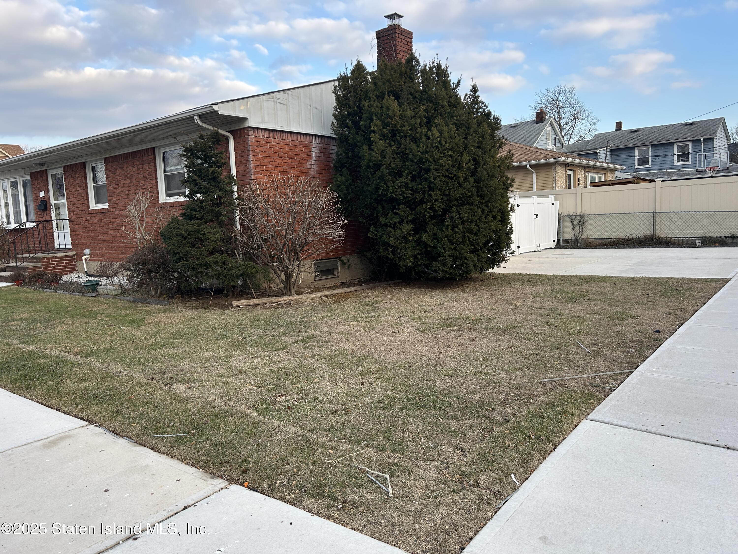 44 Finley Avenue, Staten Island, New Mexico image 6