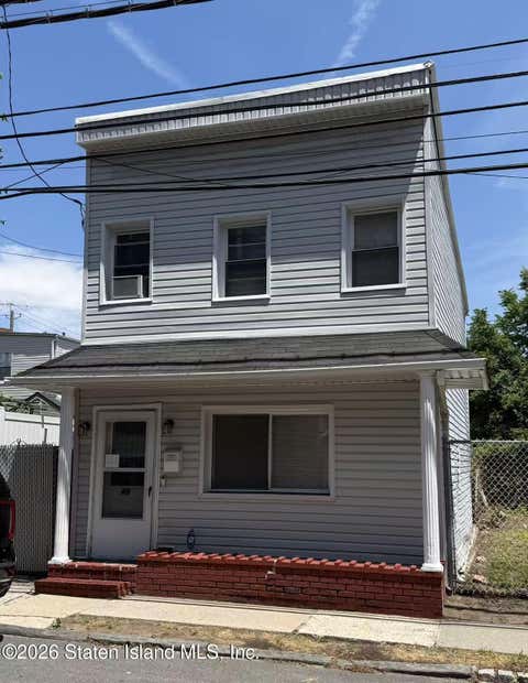 Homes For Sale - 49 Steuben Street<br/> Staten Island, NY 10304