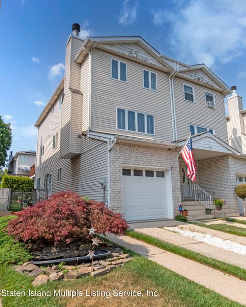 Photo of 49 Marne Avenue, Staten Island, NY 10312 (MLS # 1163249)