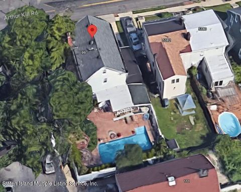 Photo of 5386 Arthur Kill Road, Staten Island, NY 10307 (MLS # 1160311)