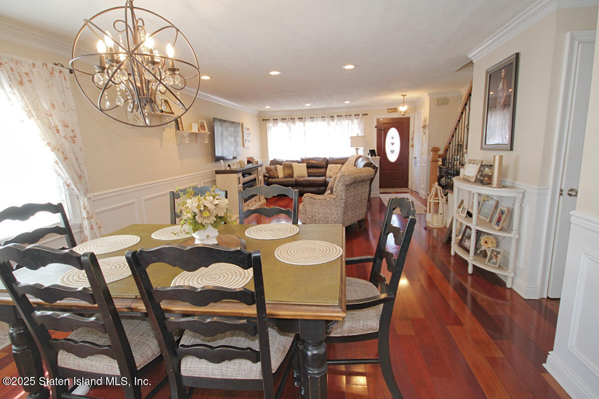 411 Ridgecrest Avenue, Staten Island, New York image 8