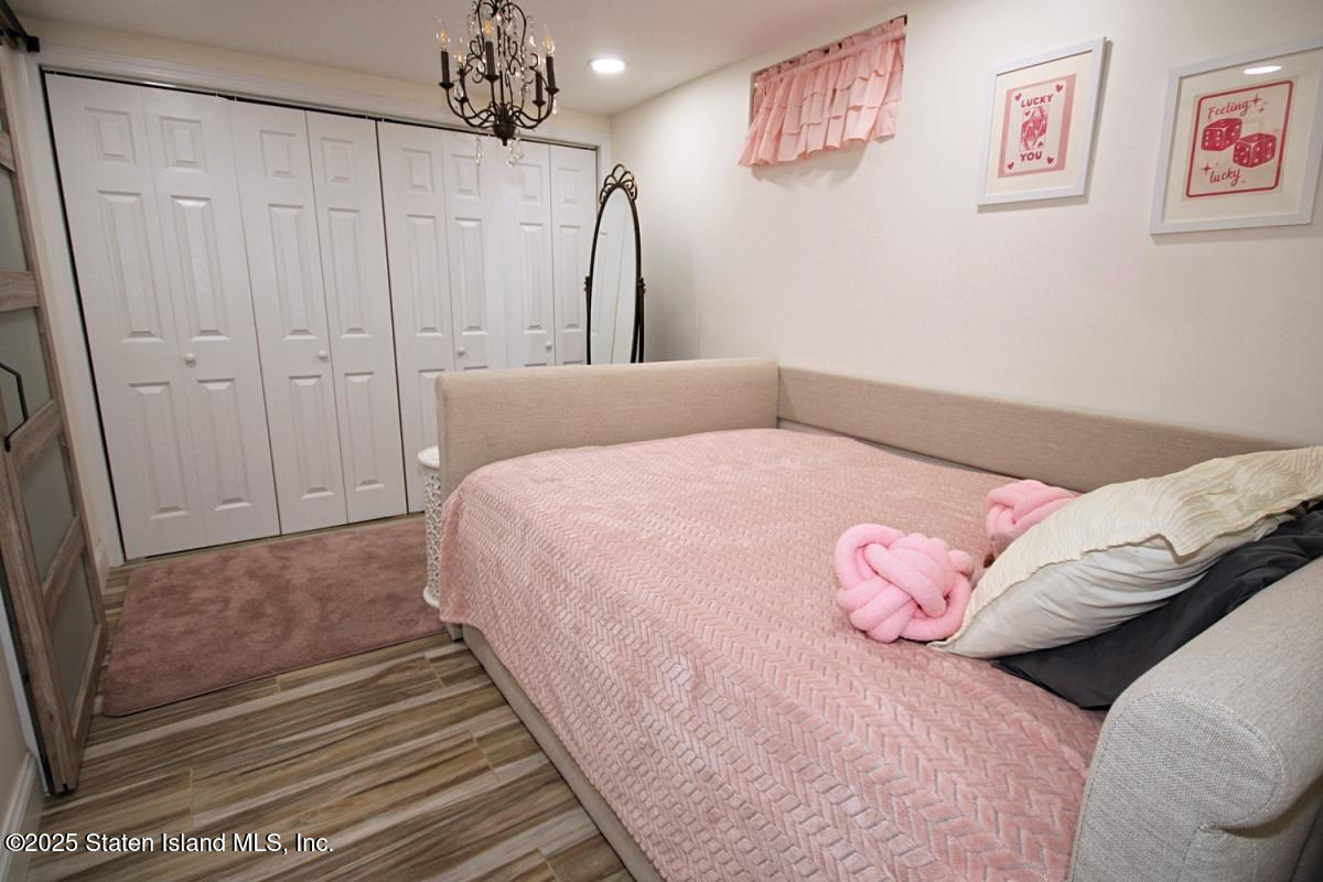 411 Ridgecrest Avenue, Staten Island, New York image 27