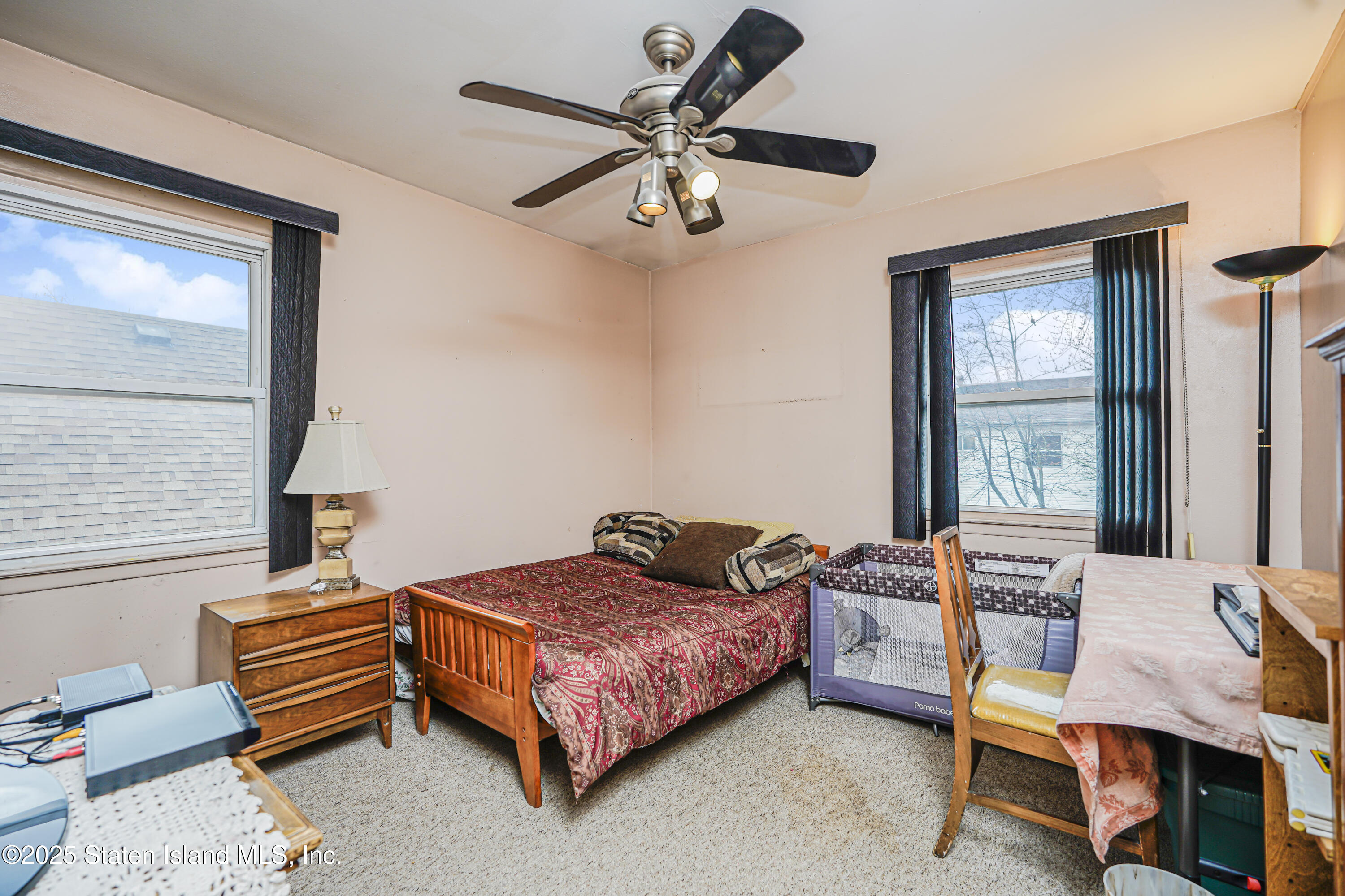 208 Tysens Lane, Staten Island, New York image 14