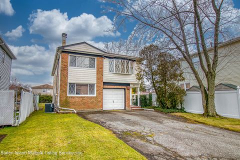 Photo of 59 Adlai Circle, Staten Island, NY 10312 (MLS # 2400747)
