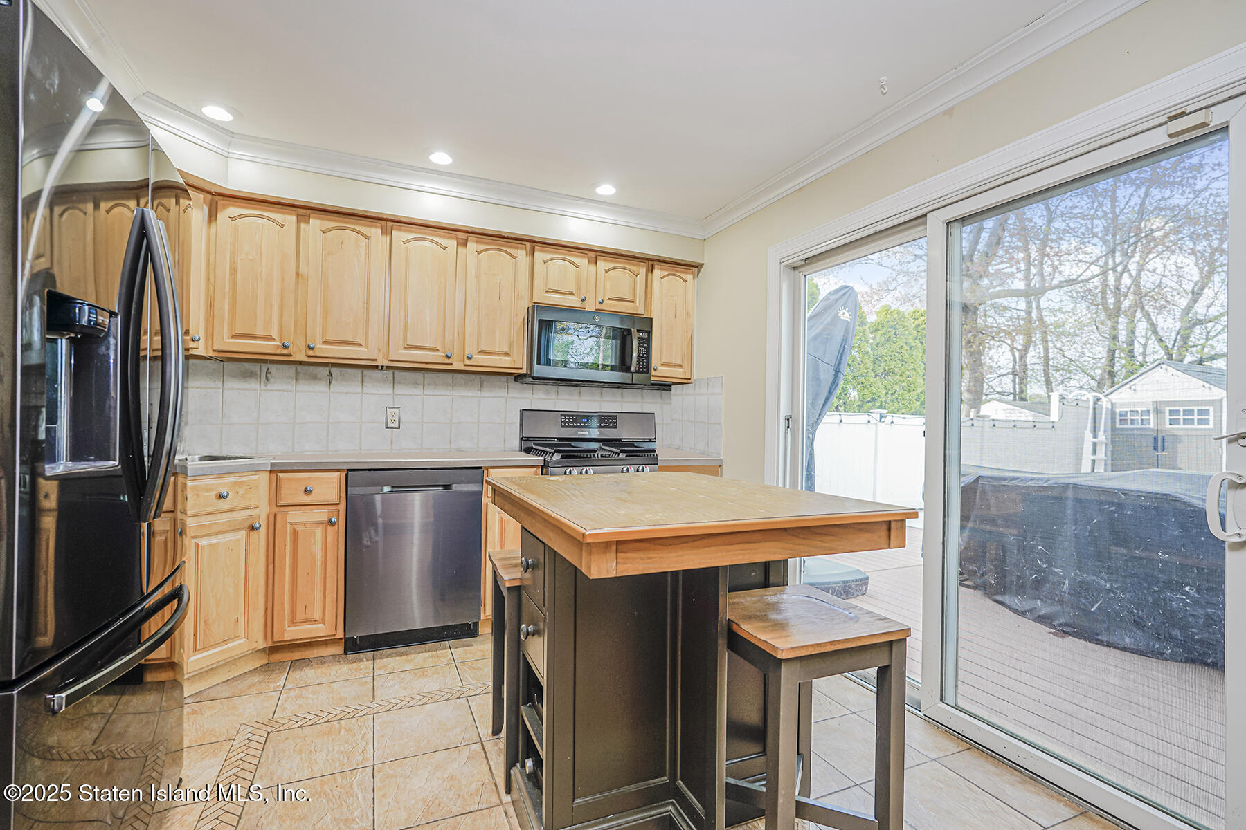 51 Tanglewood Drive, Staten Island, New York image 8