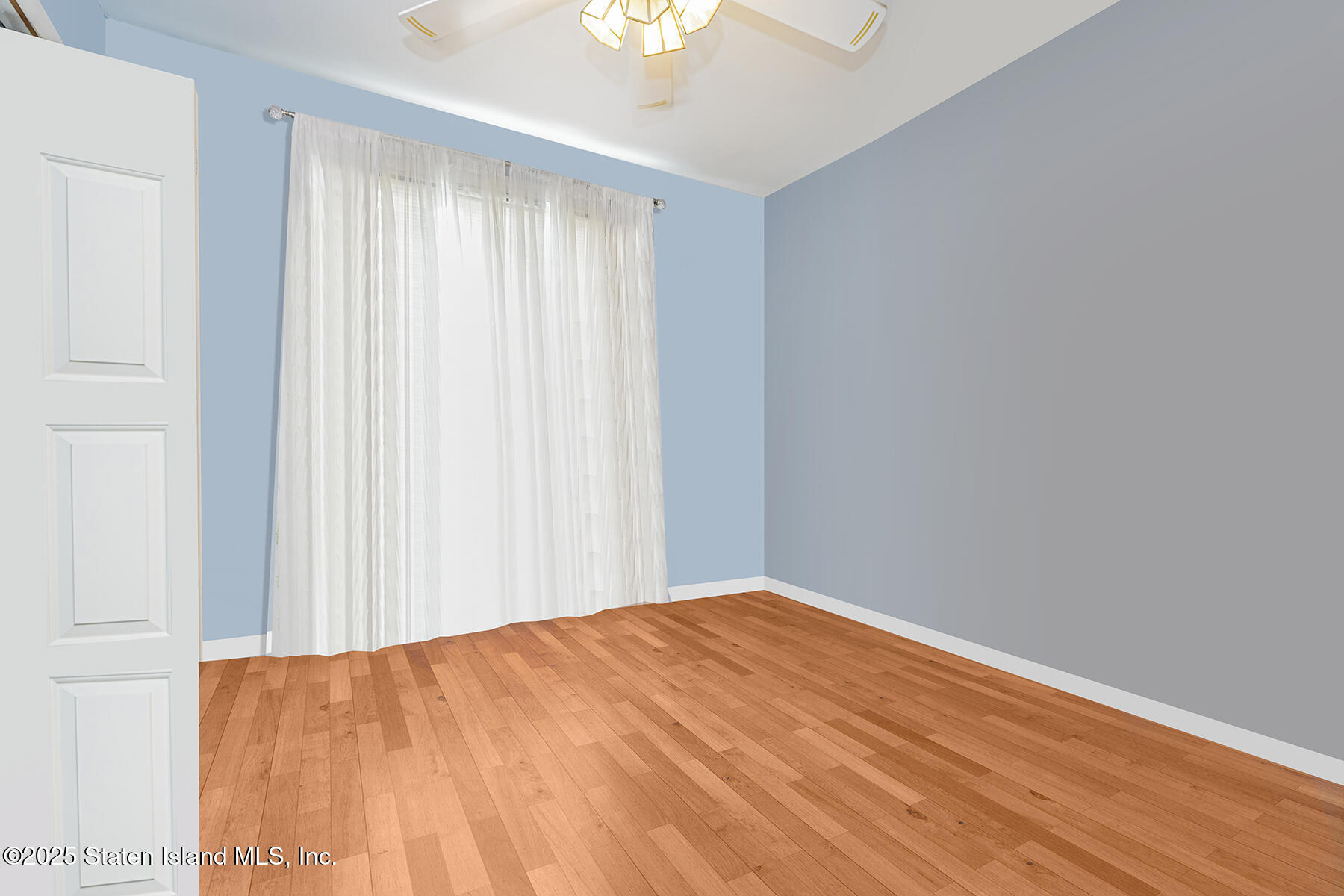 51 Tanglewood Drive, Staten Island, New York image 12