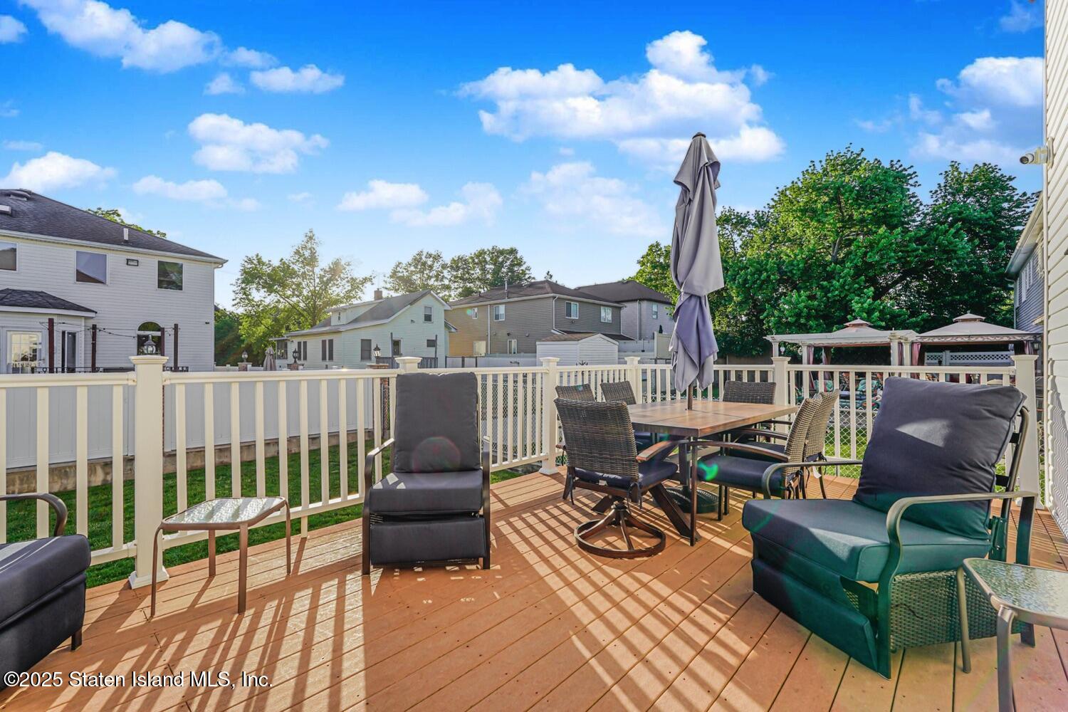 376 Manhattan Street, Staten Island, New York image 49