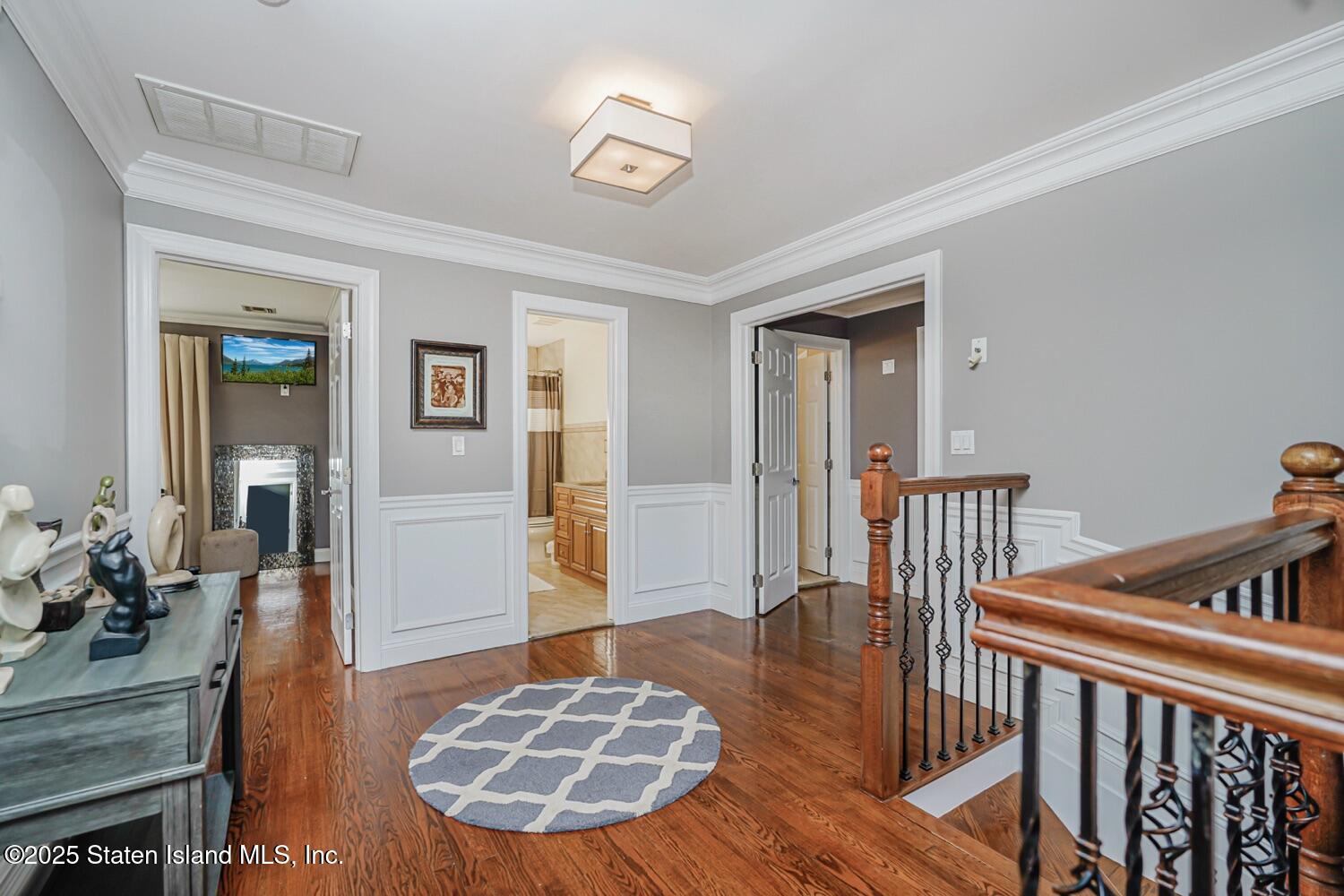 376 Manhattan Street, Staten Island, New York image 23