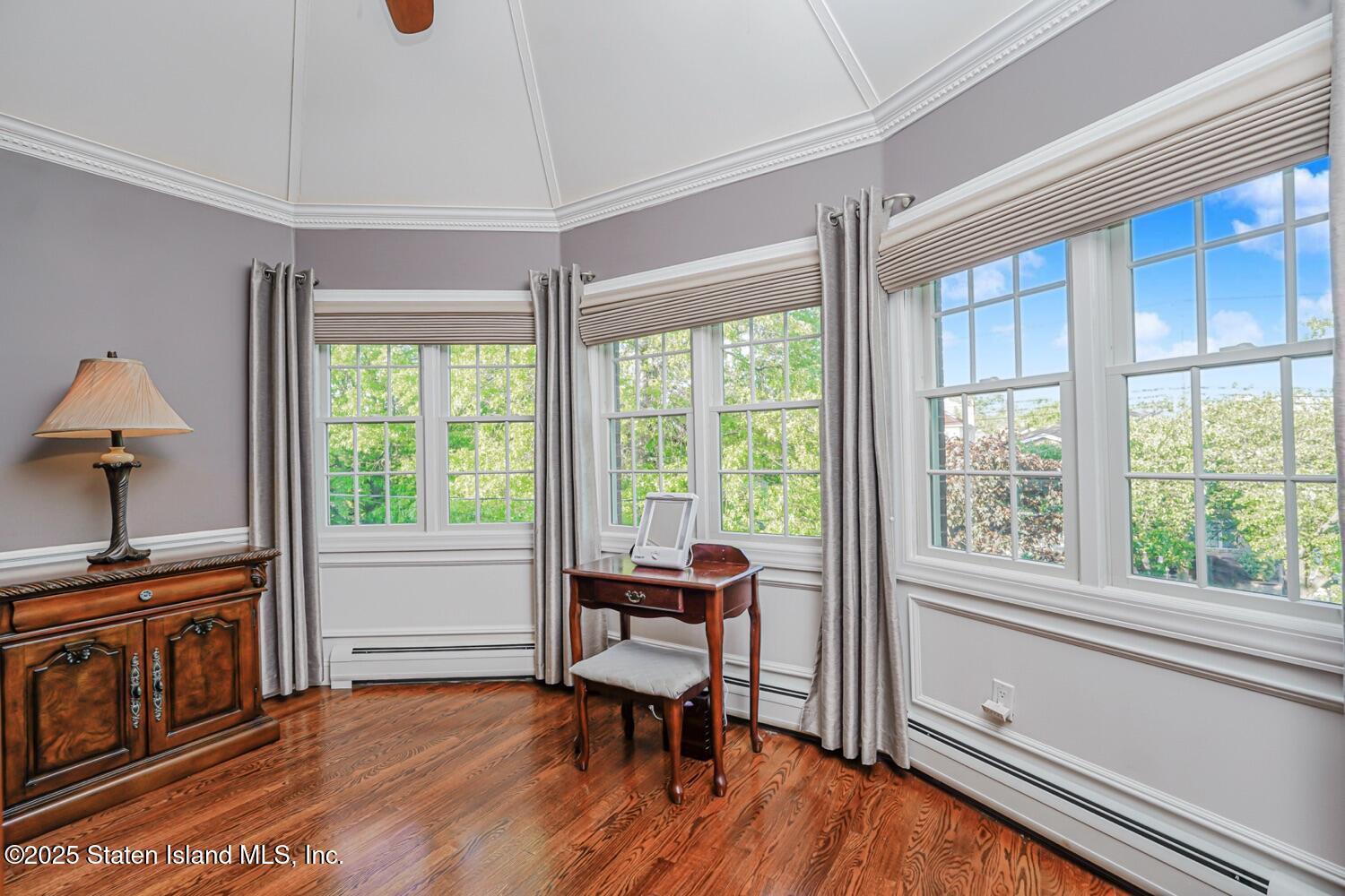 376 Manhattan Street, Staten Island, New York image 26