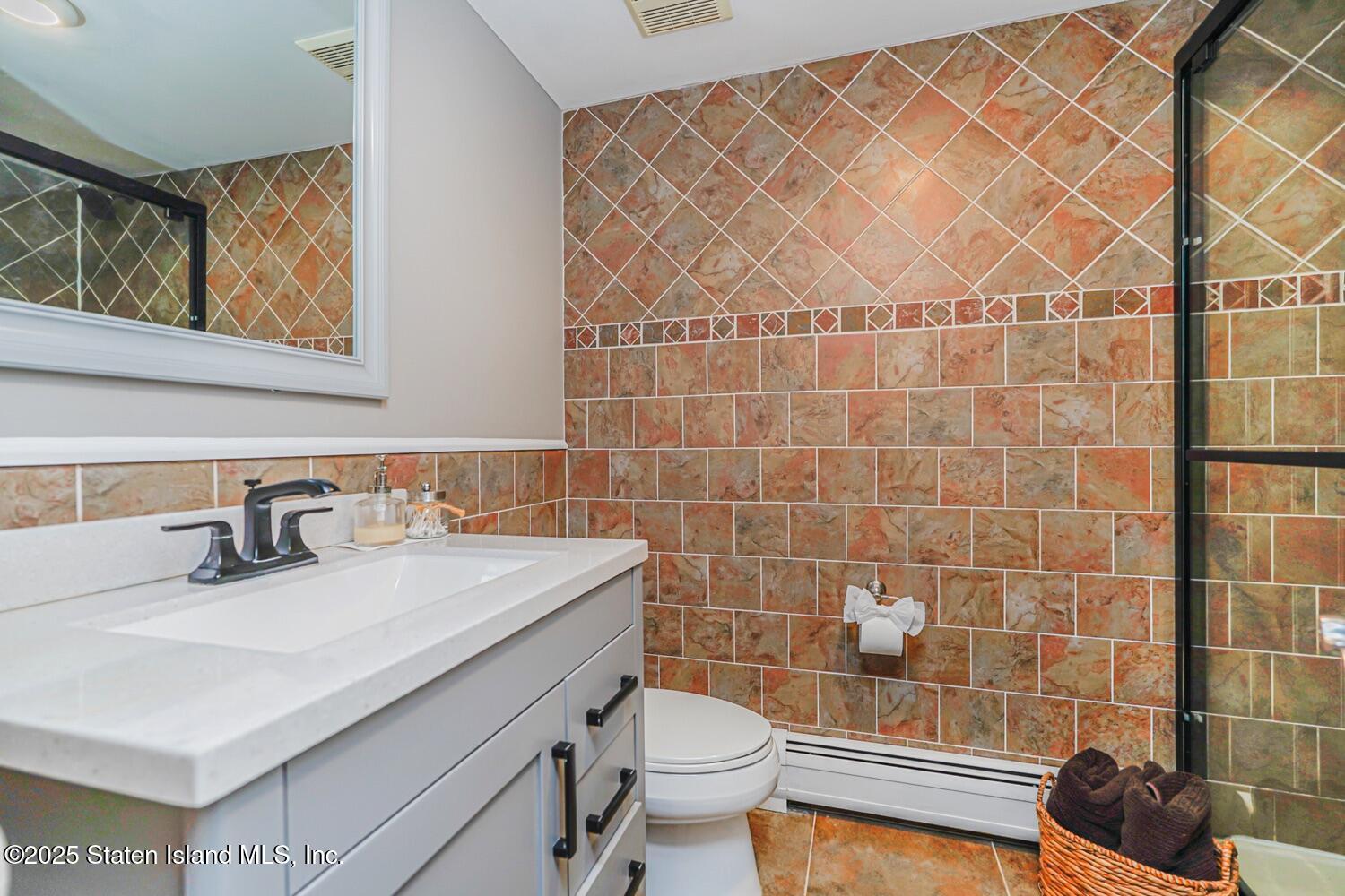376 Manhattan Street, Staten Island, New York image 40