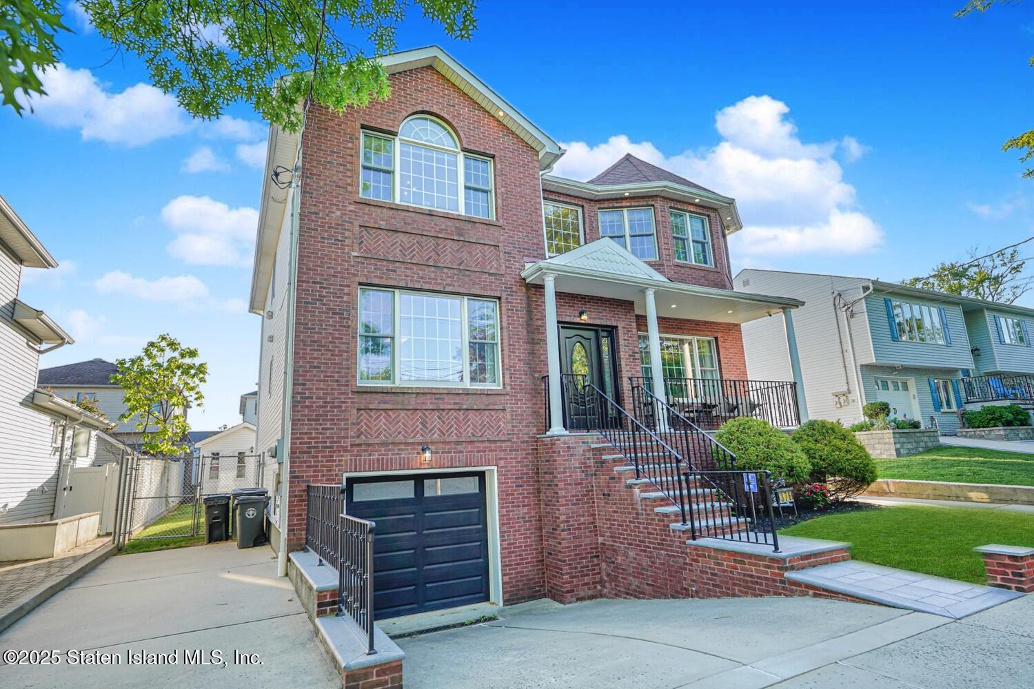 376 Manhattan Street, Staten Island, New York image 5