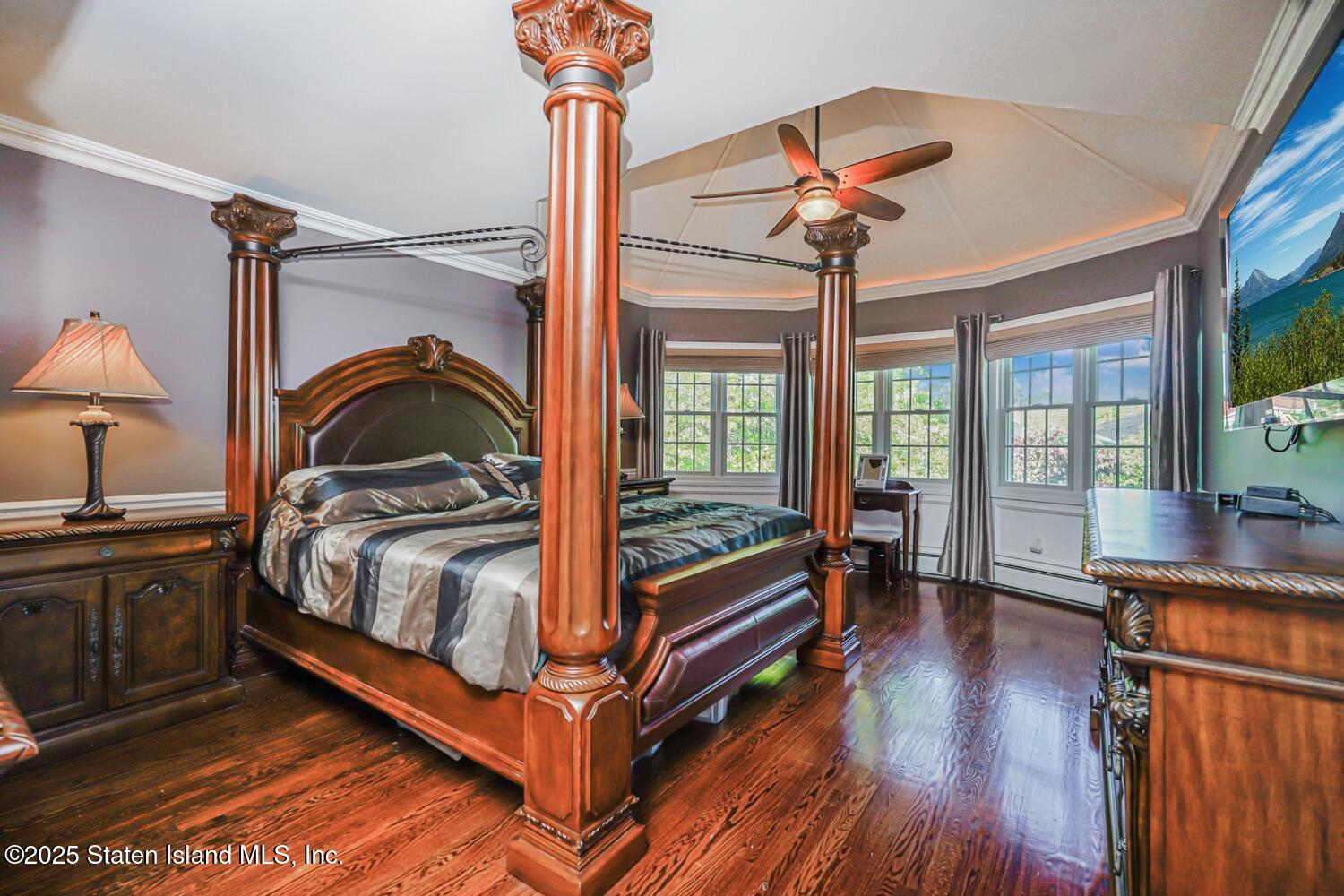 376 Manhattan Street, Staten Island, New York image 25