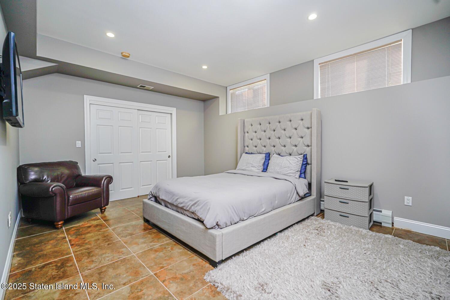 376 Manhattan Street, Staten Island, New York image 39