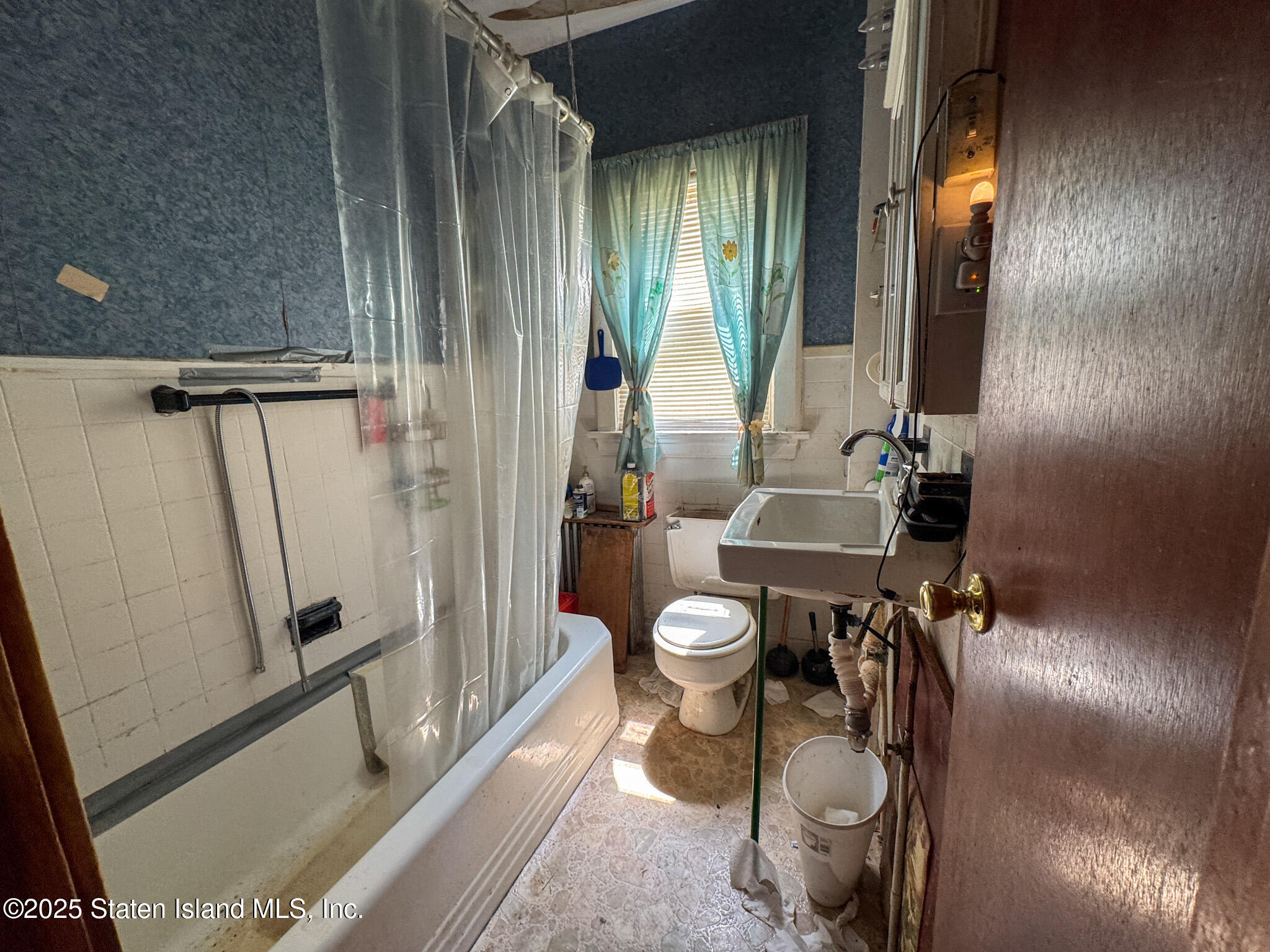 14 Van Riper Street, Staten Island, New York image 10