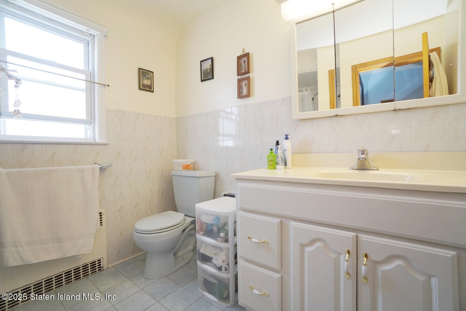 535 Carlton Boulevard, Staten Island, New York image 34