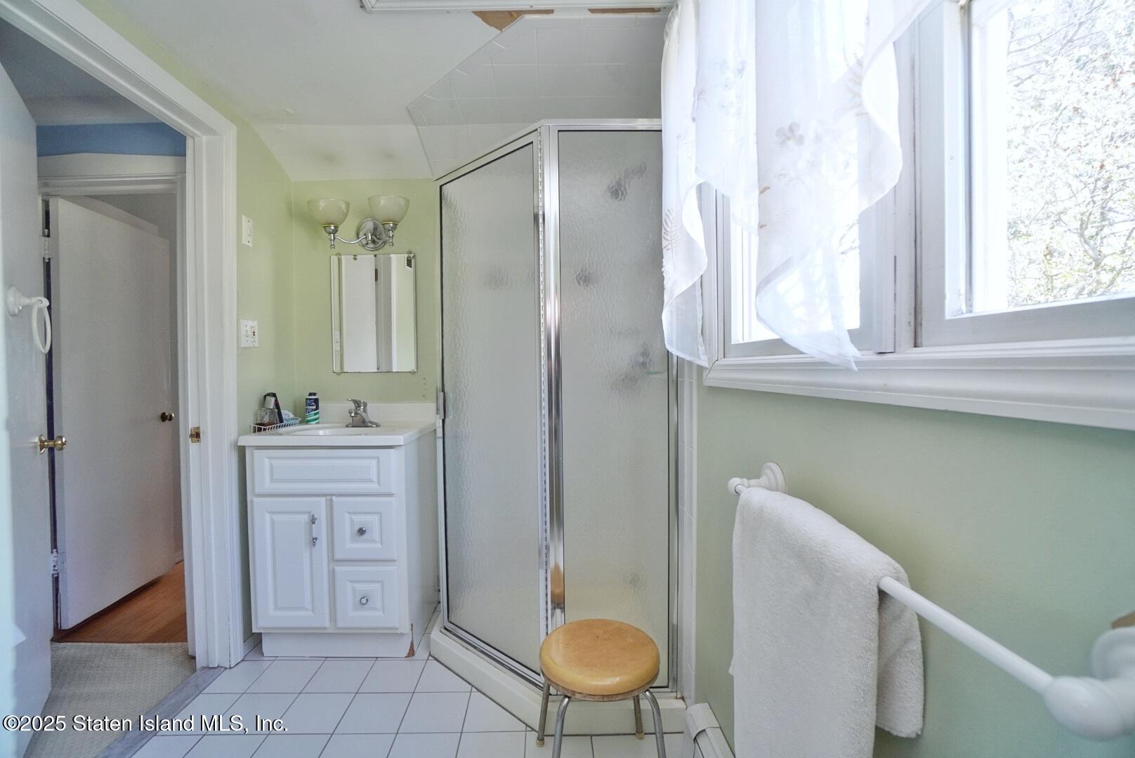 535 Carlton Boulevard, Staten Island, New York image 41
