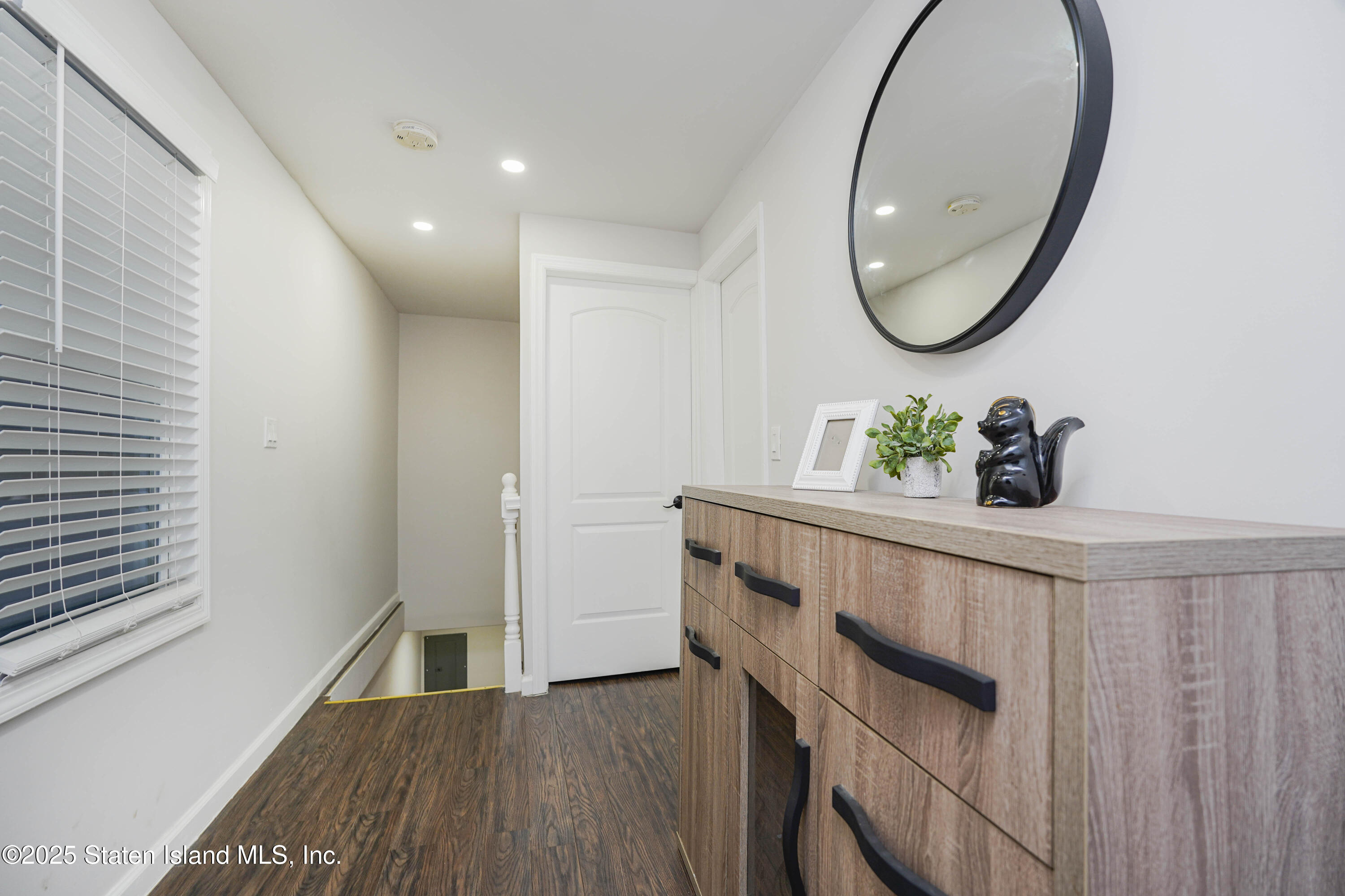 43 Lockman Avenue, Staten Island, New York image 23