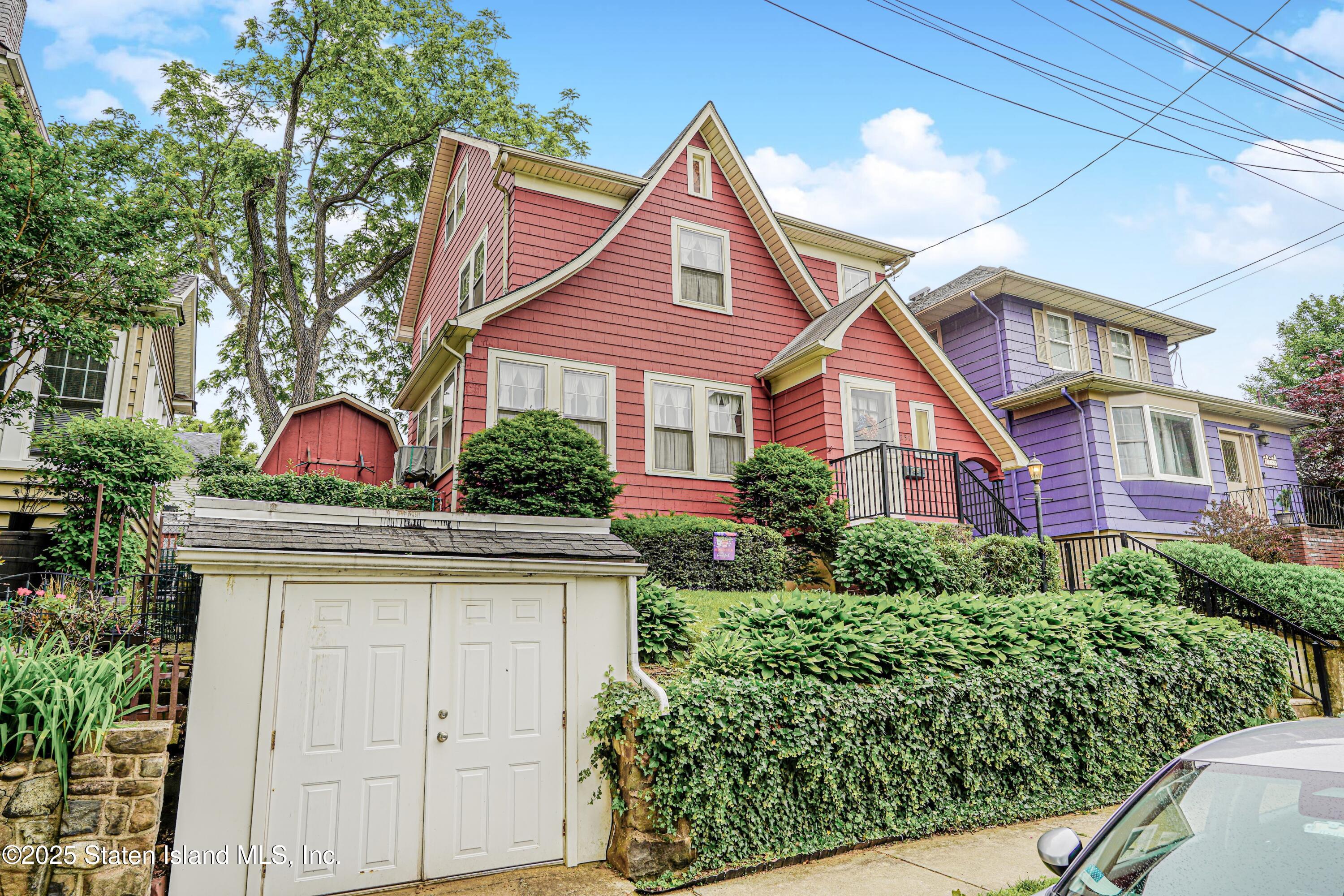 251 St. John Avenue, Staten Island, New York image 4