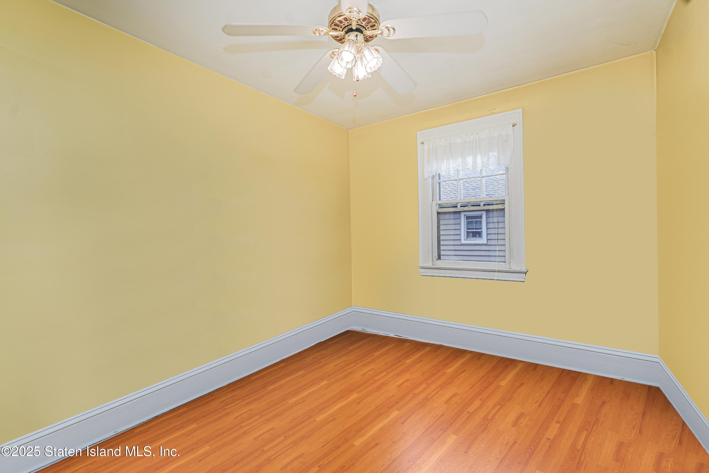 251 St. John Avenue, Staten Island, New York image 27