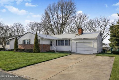 Photo of 120 Lincoln Street, South Amboy, NJ 08879 (MLS # 2600849)