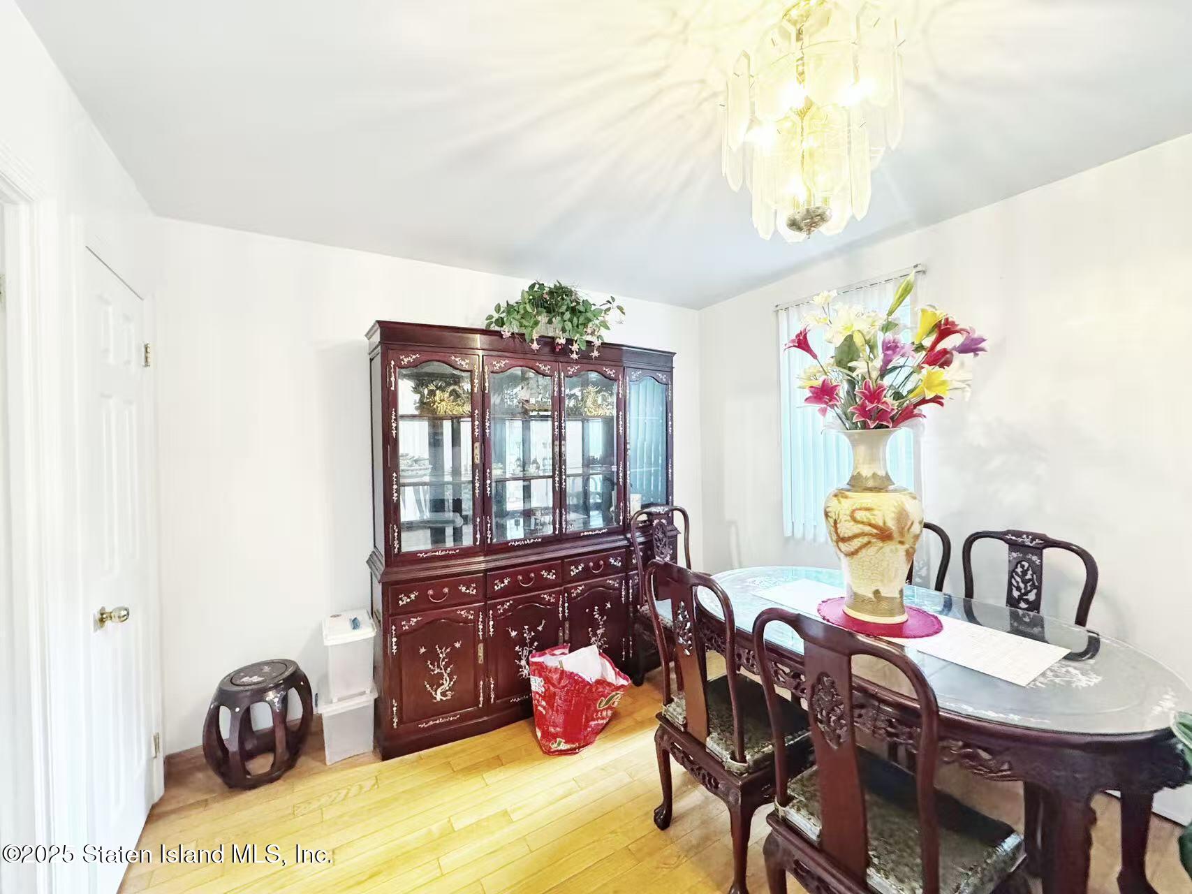 80 Bell Street, Staten Island, New York image 2